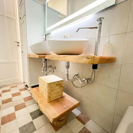 Tiski Toski Apartment *